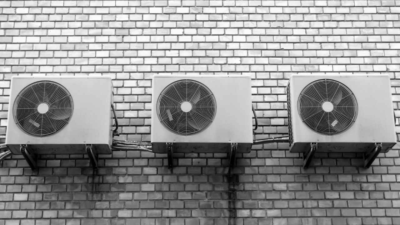 mvhr-vs.-air-conditioning-key-differences