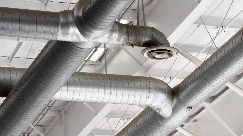 A microinverter is a device that transforms the conversion of sunlight into usable electricity by solar panels. Unlike traditional inverters, which manage power conversion for an entire array, microinverters are installed on each individual solar panel.
This setup means each solar panel converts sunlight into usable electricity on its own, changing DC (direct current) into AC (alternating current) right at the source. Because of this, every panel operates independently, which prevents the entire system from being affected if one panel performs poorly due to shade or debris.

Microinverters also support detailed monitoring, allowing homeowners to see how each panel is performing in real time. This enhances control, ensures consistent output, and maximises the overall performance of your solar system.

By enabling panel-level optimisation, microinverters help boost system efficiency, provide more stable output, and offer greater resilience in varied roof and weather conditions.